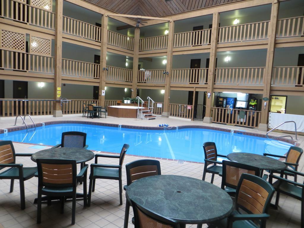 Super 8 By Wyndham Spearfish Ξενοδοχείο Εξωτερικό φωτογραφία